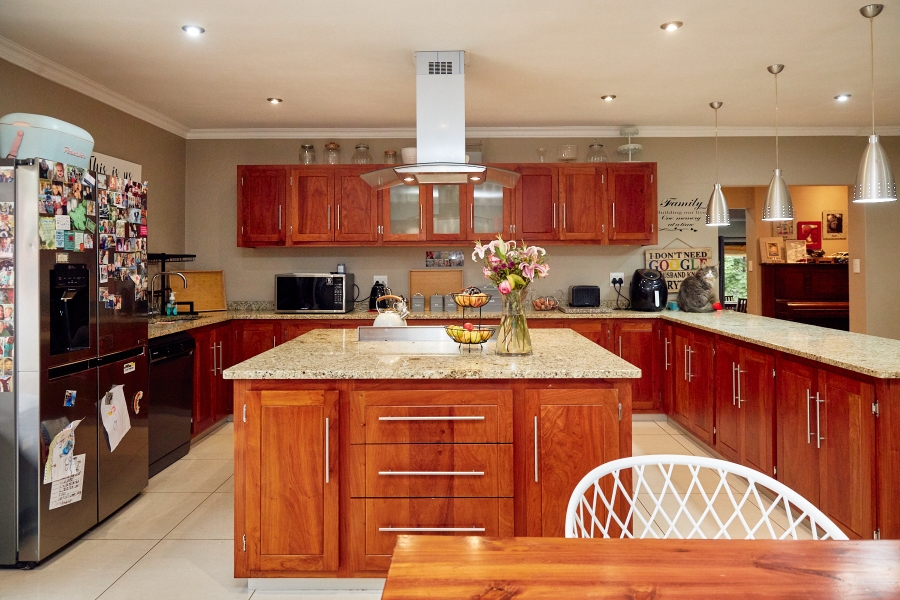To Let 5 Bedroom Property for Rent in Hilton Central KwaZulu-Natal