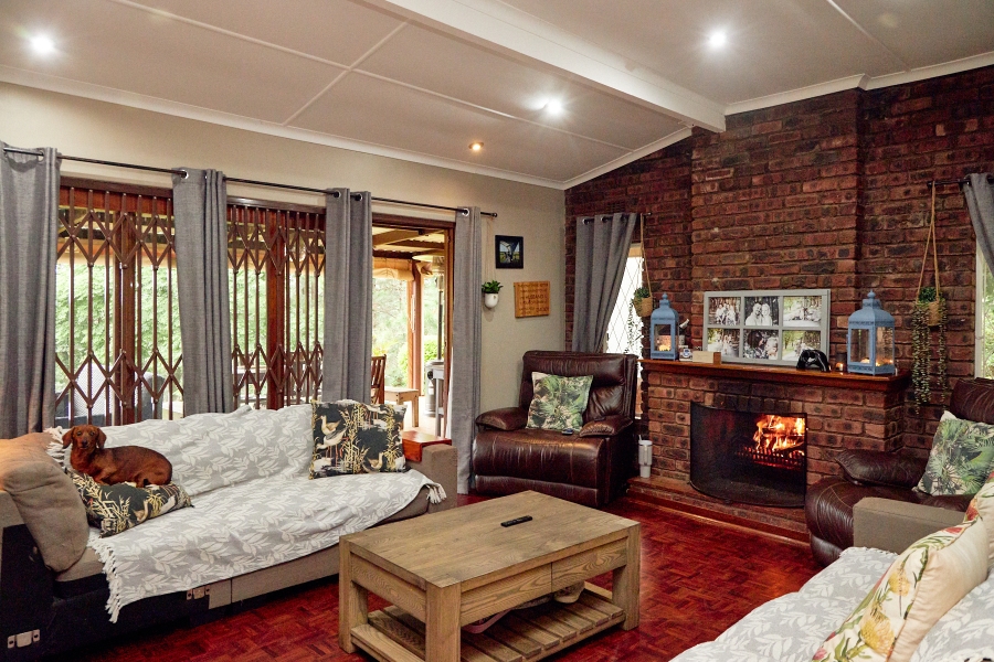 To Let 5 Bedroom Property for Rent in Hilton Central KwaZulu-Natal