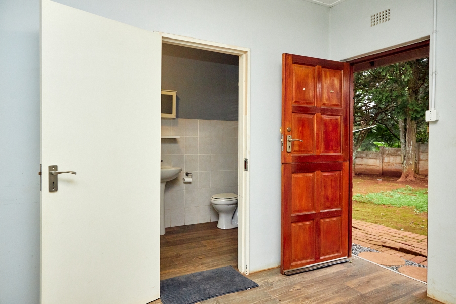 To Let 5 Bedroom Property for Rent in Hilton Central KwaZulu-Natal