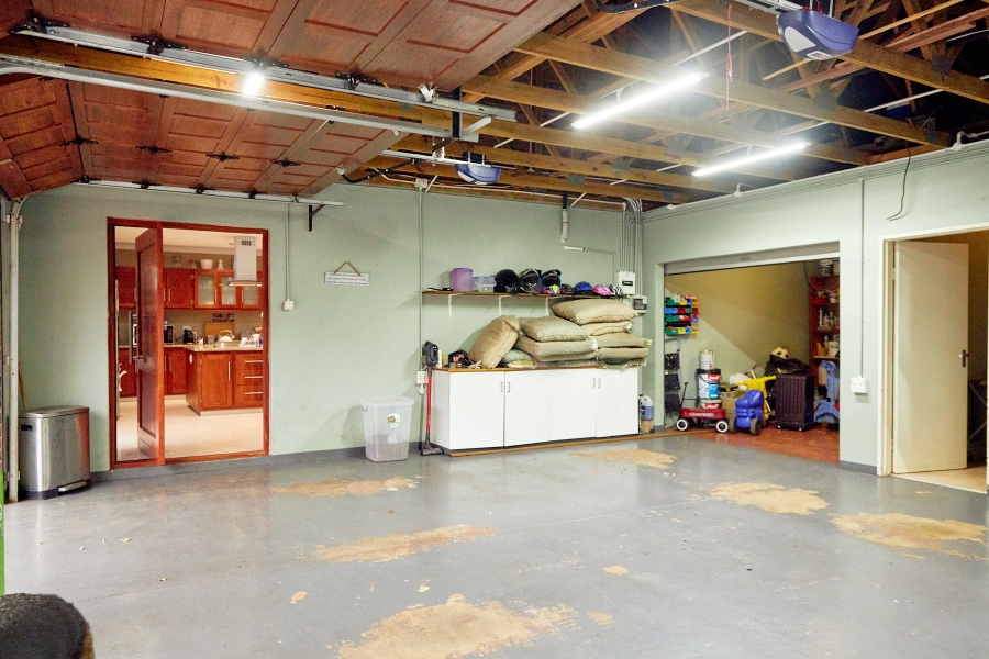 To Let 5 Bedroom Property for Rent in Hilton Central KwaZulu-Natal