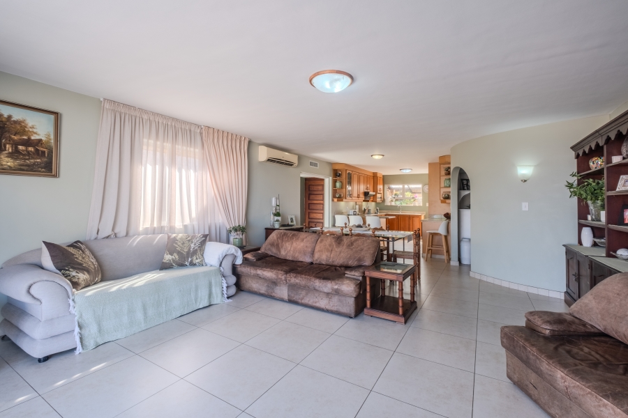 4 Bedroom Property for Sale in Umhlanga KwaZulu-Natal