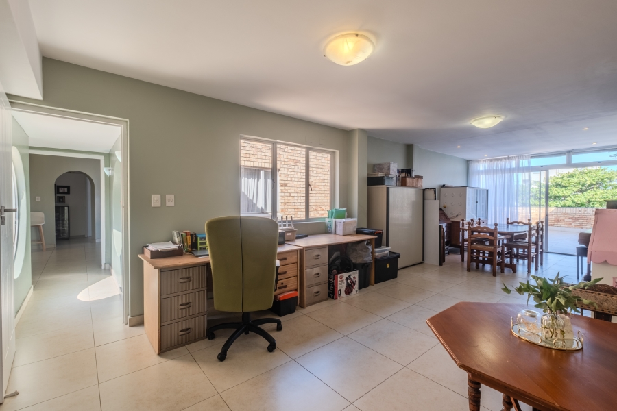 4 Bedroom Property for Sale in Umhlanga KwaZulu-Natal