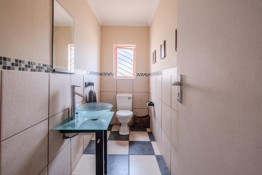 4 Bedroom Property for Sale in Herrwood Park KwaZulu-Natal