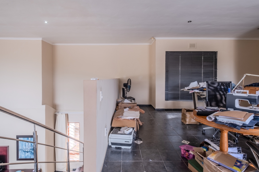 4 Bedroom Property for Sale in Herrwood Park KwaZulu-Natal