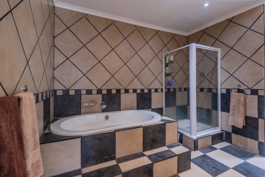 4 Bedroom Property for Sale in Herrwood Park KwaZulu-Natal