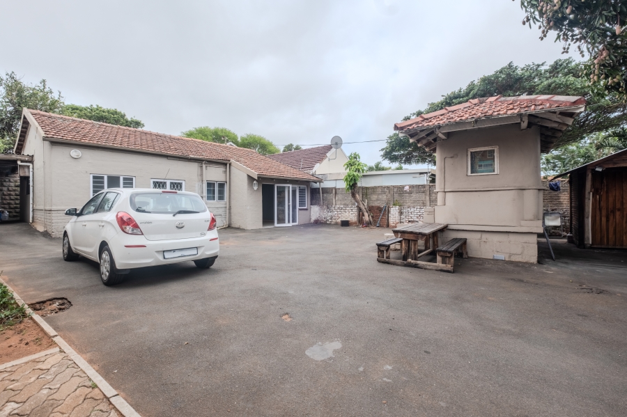 To Let 3 Bedroom Property for Rent in Athlone KwaZulu-Natal