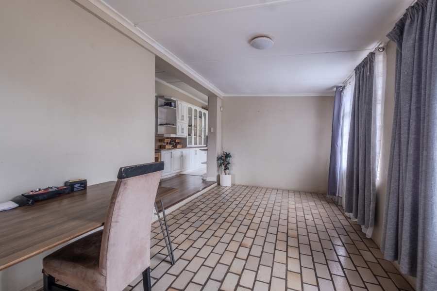 To Let 3 Bedroom Property for Rent in Athlone KwaZulu-Natal