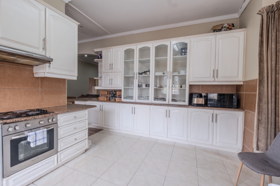 To Let 3 Bedroom Property for Rent in Athlone KwaZulu-Natal