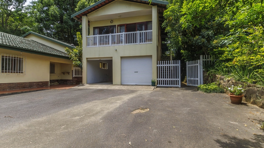 4 Bedroom Property for Sale in Assagay KwaZulu-Natal