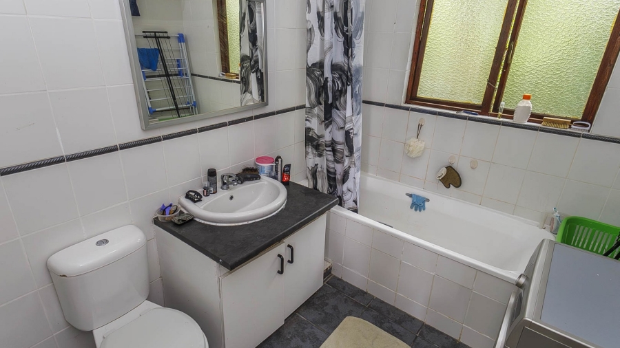 4 Bedroom Property for Sale in Assagay KwaZulu-Natal