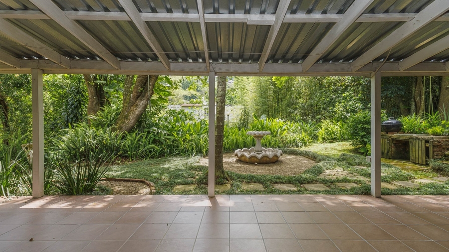 4 Bedroom Property for Sale in Assagay KwaZulu-Natal