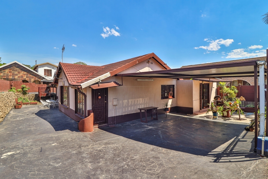 3 Bedroom Property for Sale in Bombay Heights KwaZulu-Natal