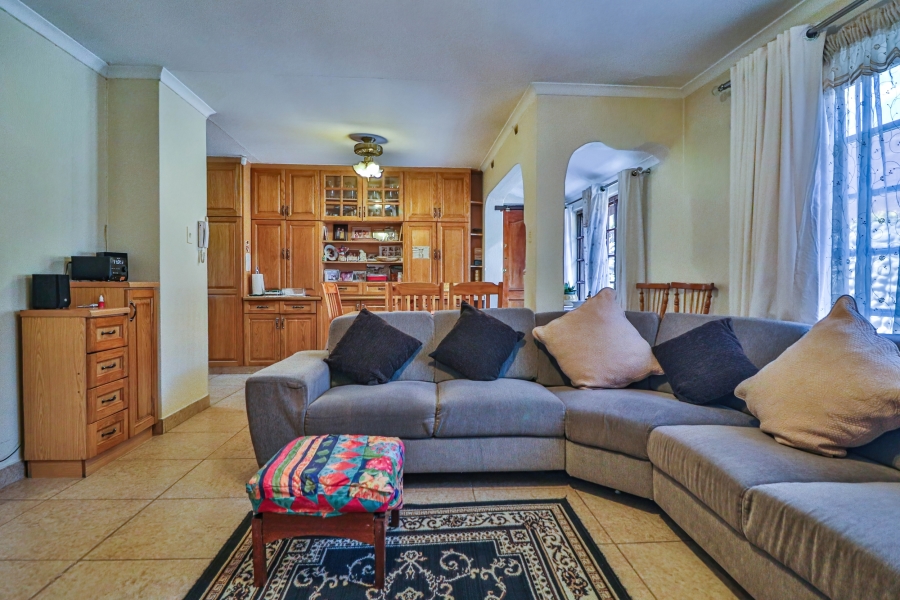 3 Bedroom Property for Sale in Bombay Heights KwaZulu-Natal