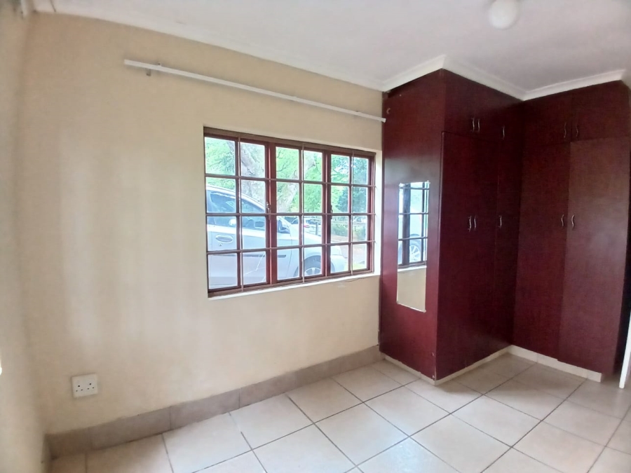 To Let 2 Bedroom Property for Rent in Summerveld KwaZulu-Natal
