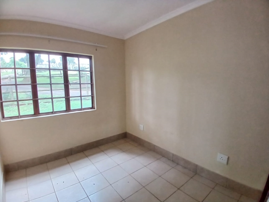 To Let 2 Bedroom Property for Rent in Summerveld KwaZulu-Natal
