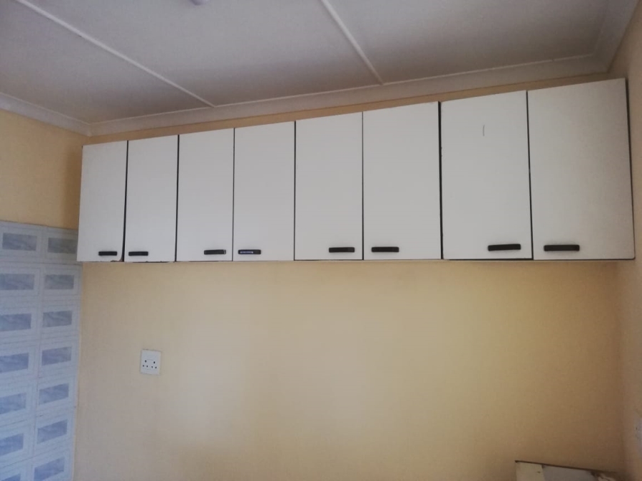 To Let 2 Bedroom Property for Rent in Redcliffe KwaZulu-Natal