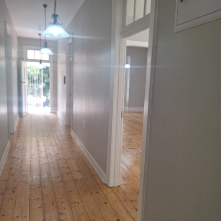 To Let 2 Bedroom Property for Rent in Essenwood KwaZulu-Natal