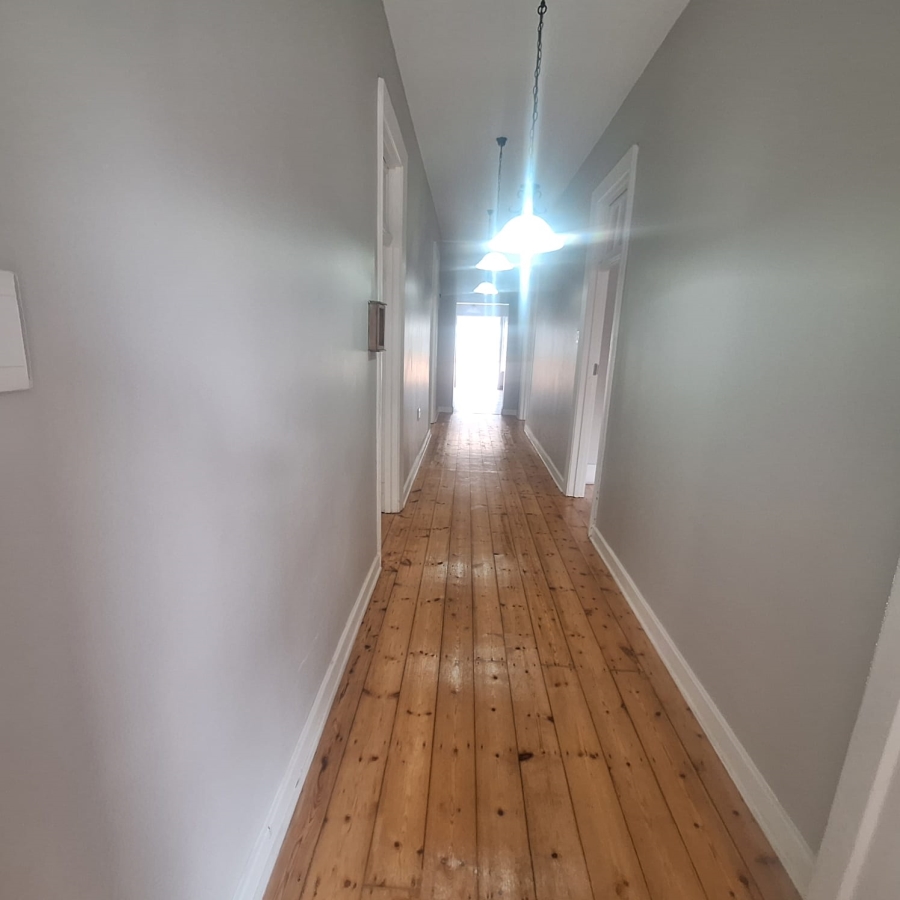 To Let 2 Bedroom Property for Rent in Essenwood KwaZulu-Natal