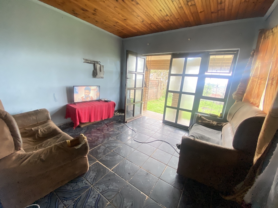 4 Bedroom Property for Sale in Kwamashu KwaZulu-Natal