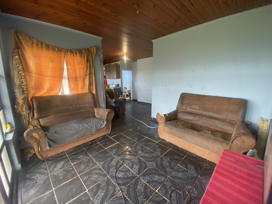 4 Bedroom Property for Sale in Kwamashu KwaZulu-Natal