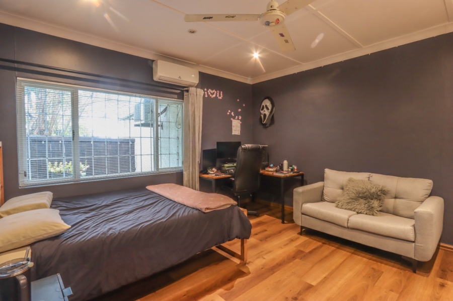 To Let 4 Bedroom Property for Rent in Westville Central KwaZulu-Natal