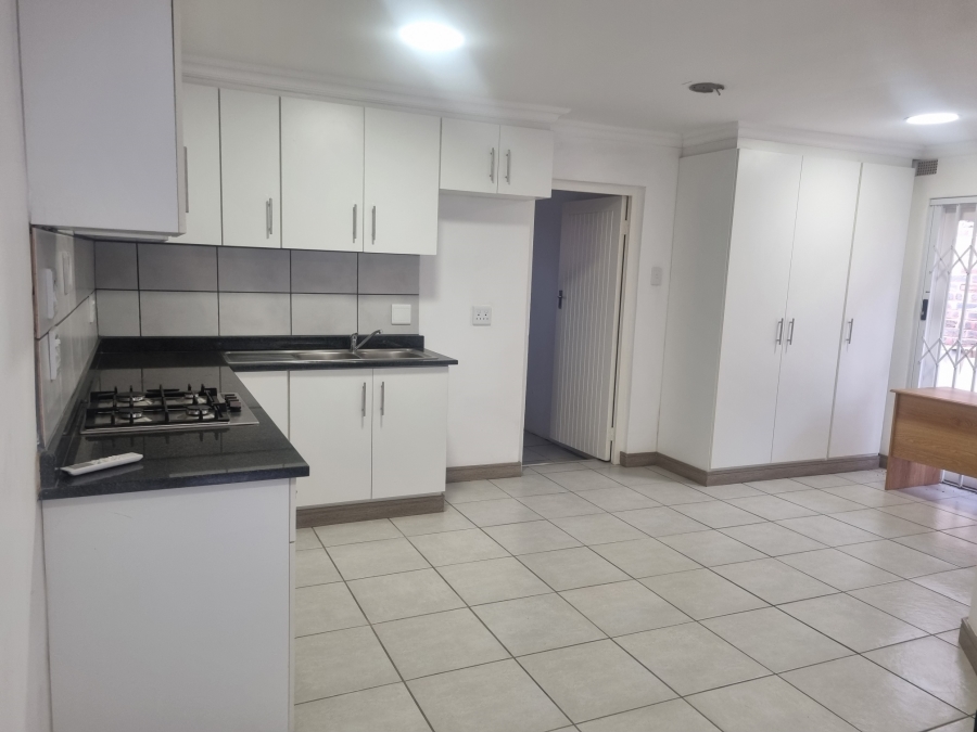 To Let 1 Bedroom Property for Rent in Durban North KwaZulu-Natal