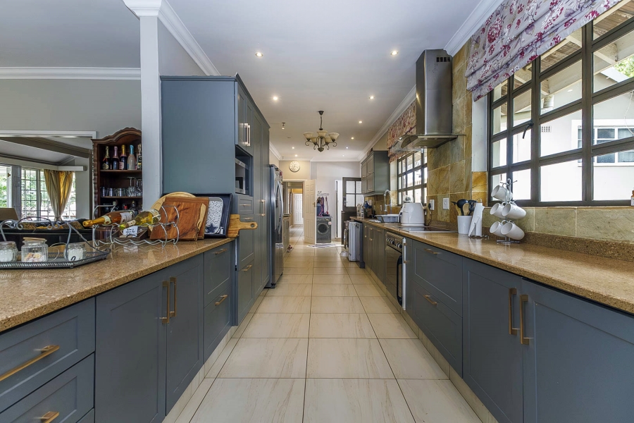 5 Bedroom Property for Sale in Westville Central KwaZulu-Natal