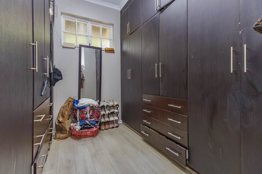 5 Bedroom Property for Sale in Westville Central KwaZulu-Natal