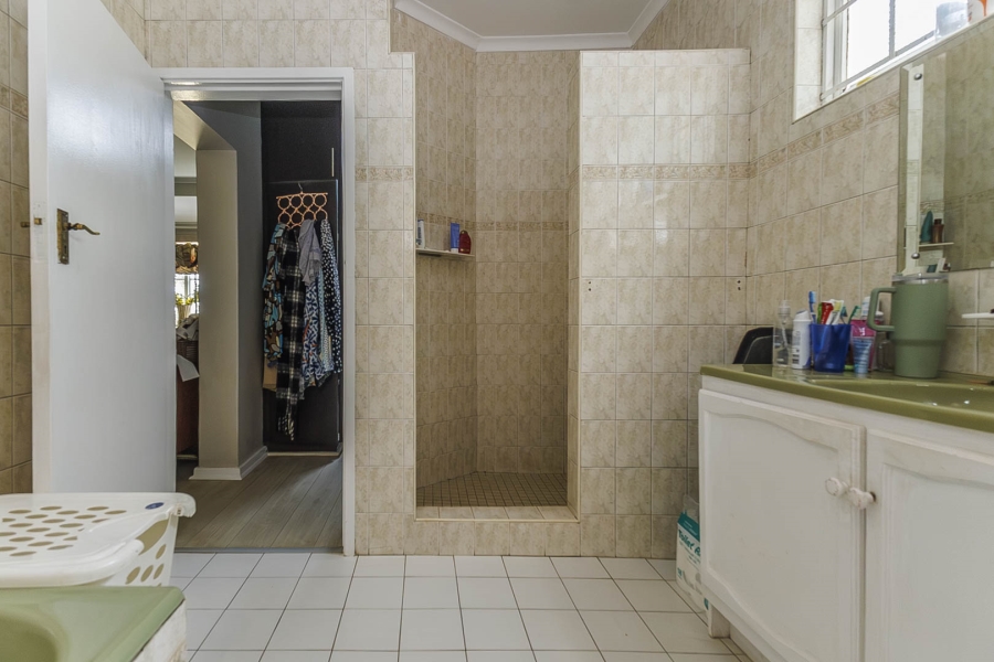 5 Bedroom Property for Sale in Westville Central KwaZulu-Natal