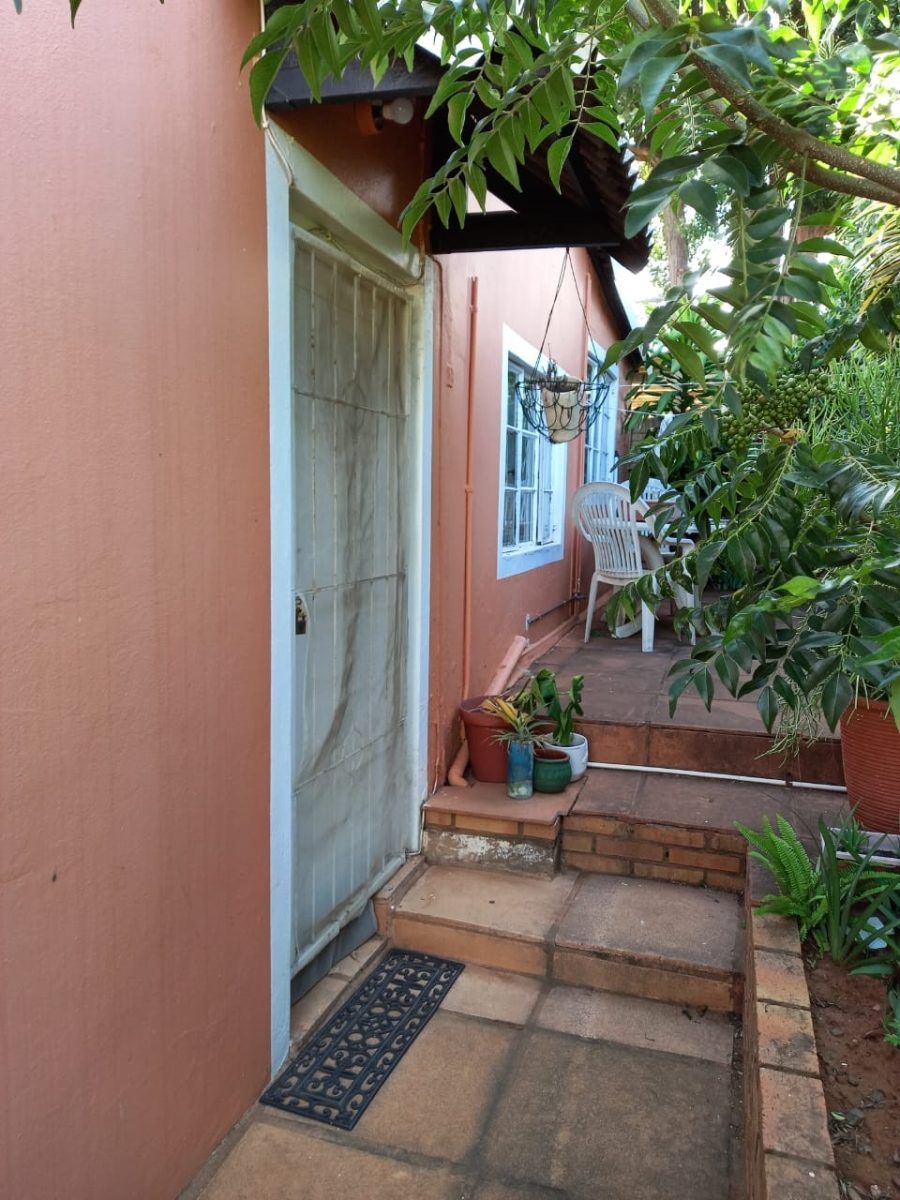 To Let 1 Bedroom Property for Rent in Glen Ashley KwaZulu-Natal