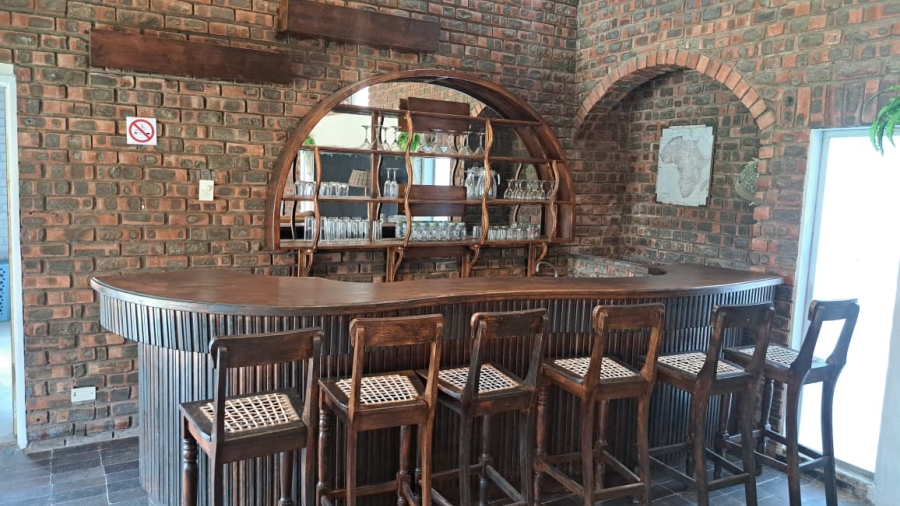 To Let 4 Bedroom Property for Rent in Meer En See KwaZulu-Natal