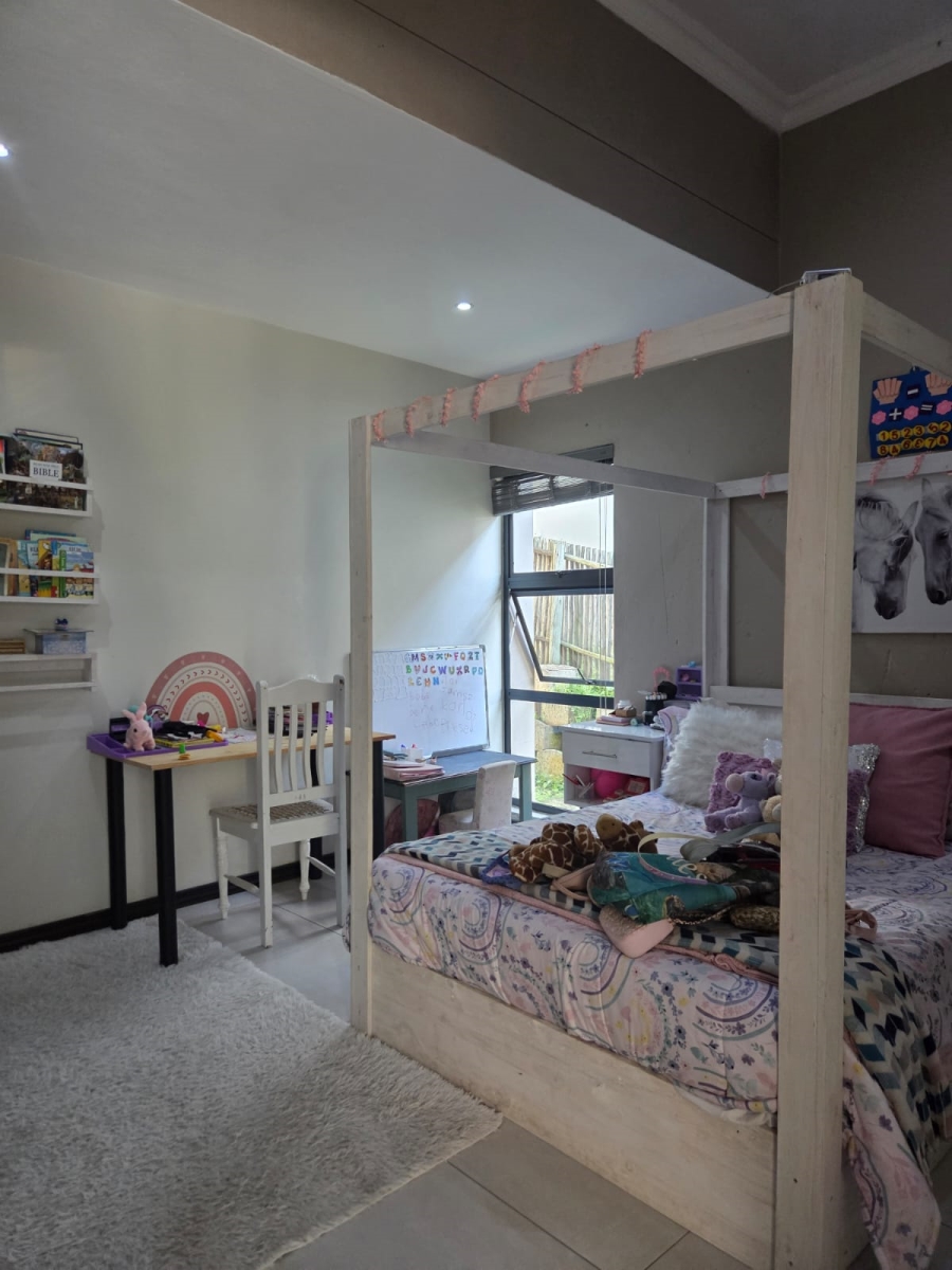 3 Bedroom Property for Sale in Palm Lakes Estate KwaZulu-Natal