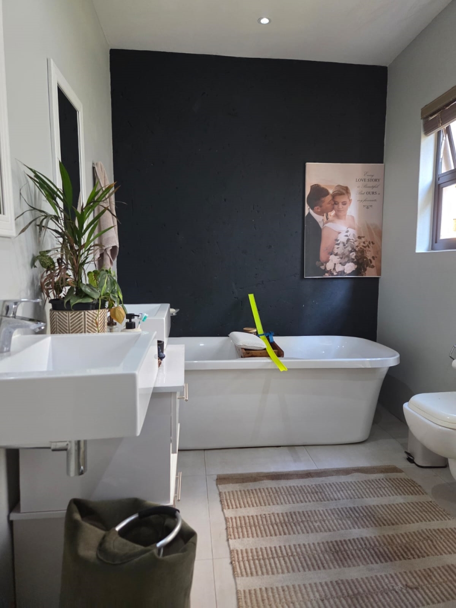 3 Bedroom Property for Sale in Palm Lakes Estate KwaZulu-Natal