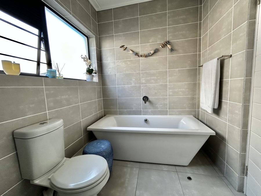 3 Bedroom Property for Sale in Ballito Central KwaZulu-Natal