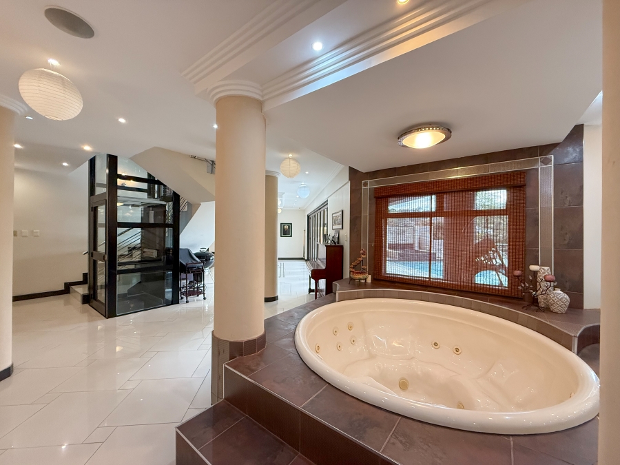 5 Bedroom Property for Sale in Westville Central KwaZulu-Natal