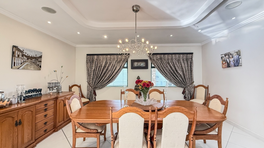 5 Bedroom Property for Sale in Westville Central KwaZulu-Natal