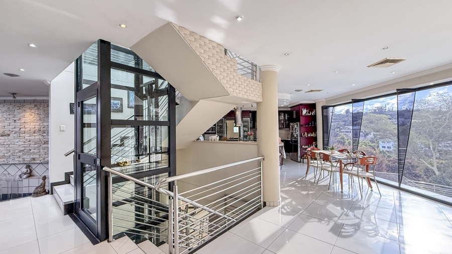 5 Bedroom Property for Sale in Westville Central KwaZulu-Natal