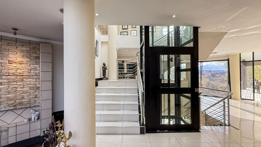 5 Bedroom Property for Sale in Westville Central KwaZulu-Natal