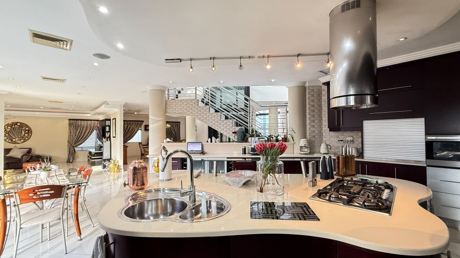 5 Bedroom Property for Sale in Westville Central KwaZulu-Natal