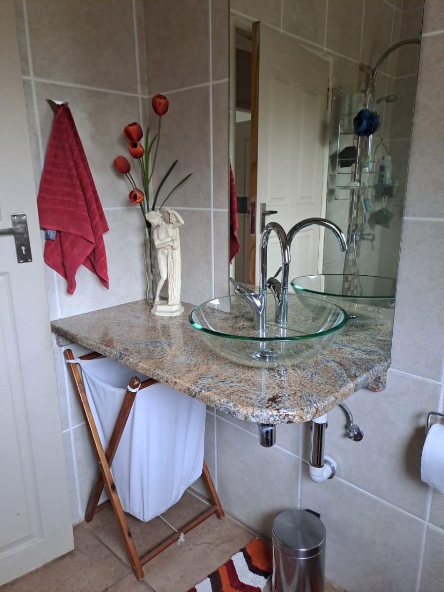 3 Bedroom Property for Sale in Aviary Hill KwaZulu-Natal