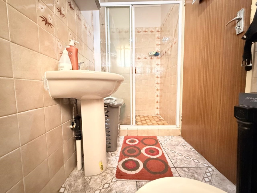 3 Bedroom Property for Sale in Lennoxton KwaZulu-Natal