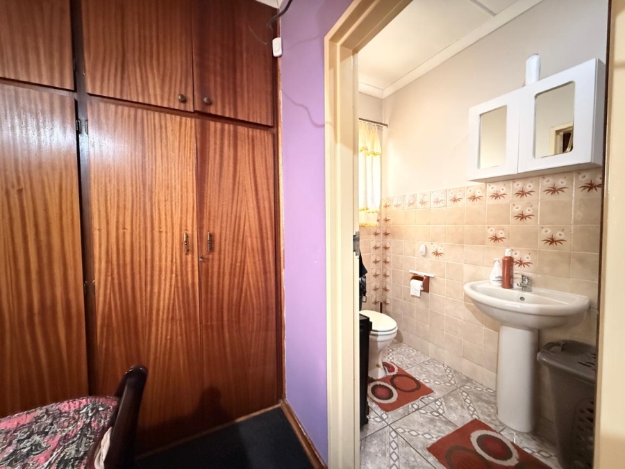 3 Bedroom Property for Sale in Lennoxton KwaZulu-Natal