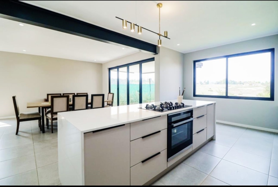 3 Bedroom Property for Sale in Leonard KwaZulu-Natal