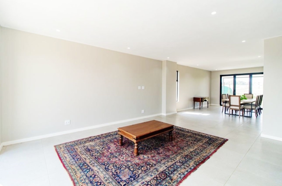 3 Bedroom Property for Sale in Leonard KwaZulu-Natal