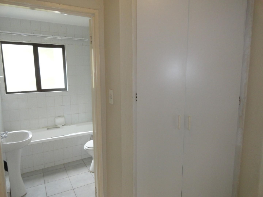 To Let 2 Bedroom Property for Rent in The Wolds KwaZulu-Natal