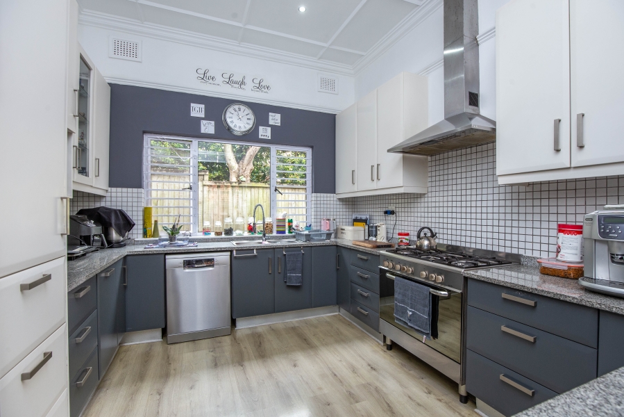 3 Bedroom Property for Sale in Morningside KwaZulu-Natal