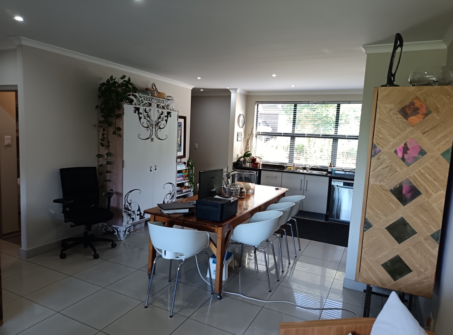 2 Bedroom Property for Sale in Hillcrest Central KwaZulu-Natal