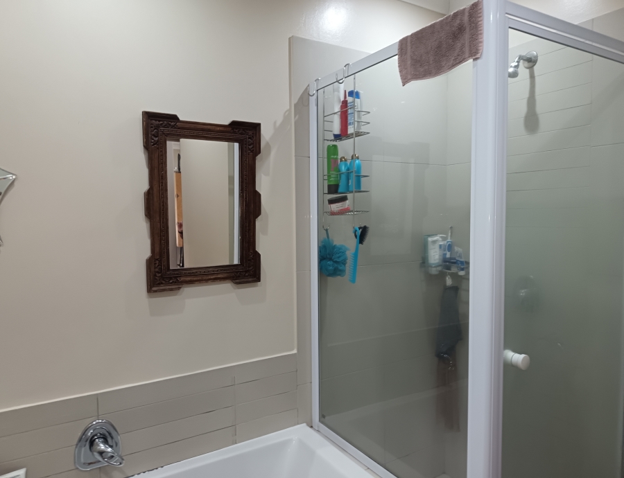 2 Bedroom Property for Sale in Hillcrest Central KwaZulu-Natal