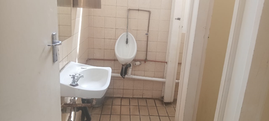 Commercial Property for Sale in Manaba Beach KwaZulu-Natal