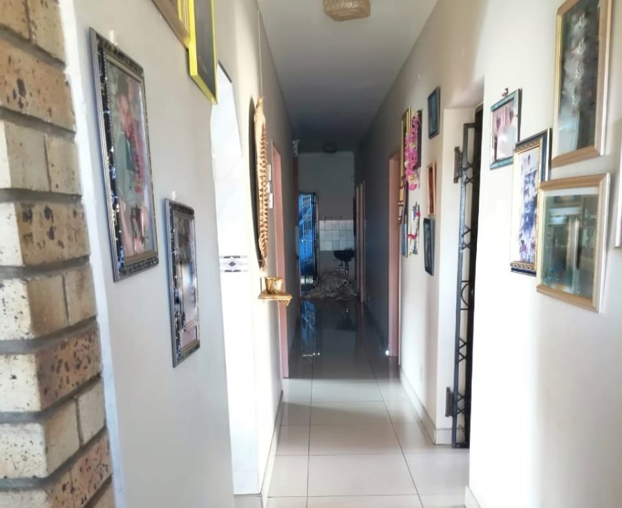 3 Bedroom Property for Sale in Acaciaville KwaZulu-Natal